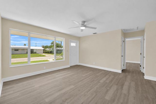 19035 SE Southgate Drive, Jupiter, FL 33469