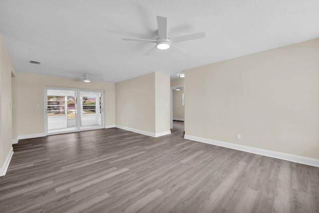19035 SE Southgate Drive, Jupiter, FL 33469