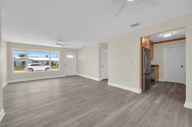 19035 SE Southgate Drive, Jupiter, FL 33469