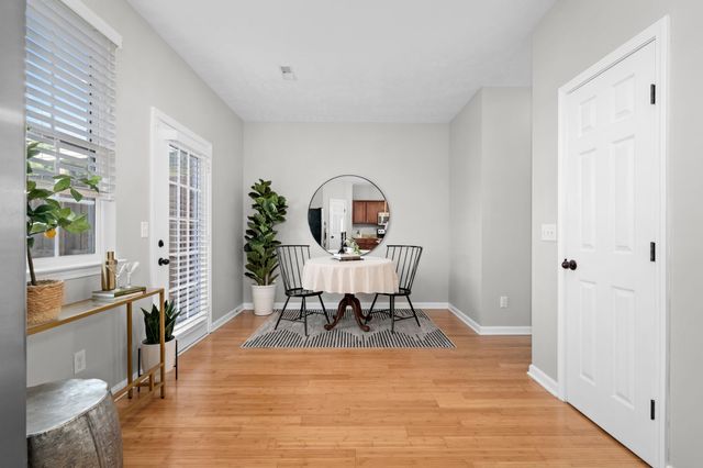 914 Spence Enclave Ct, Nashville, TN 37210