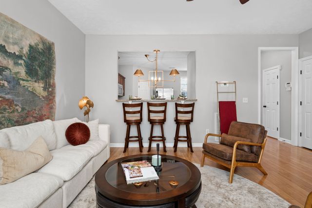 914 Spence Enclave Ct, Nashville, TN 37210