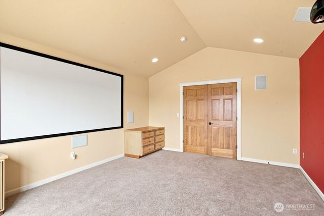 2413 12th Avenue NW, Puyallup, WA 98371
