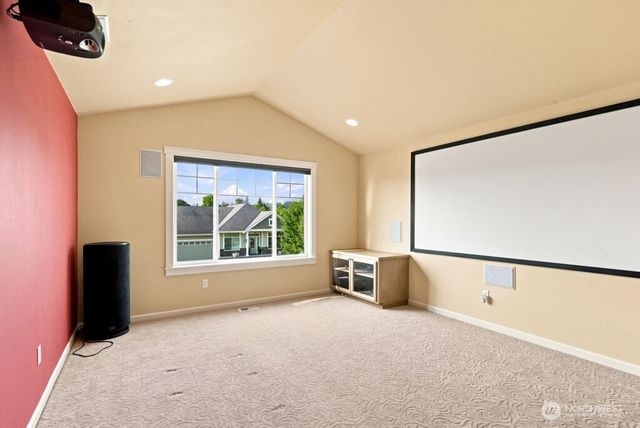 2413 12th Avenue NW, Puyallup, WA 98371
