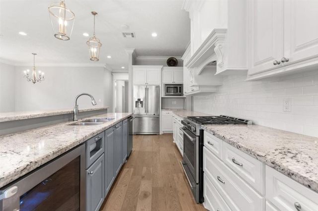 6511 White Oleander Circle W, Lake Charles, LA 70605