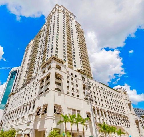 999 SW 1st Ave 1807, Miami, FL 33130