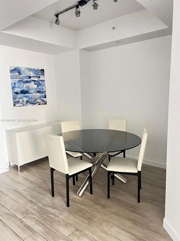 999 SW 1st Ave 1807, Miami, FL 33130