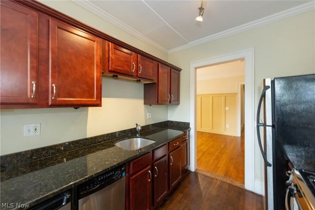 2634 Mayfield Road 4, Cleveland Heights, OH 44106