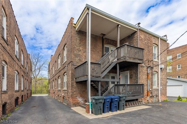2634 Mayfield Road 4, Cleveland Heights, OH 44106