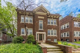 2634 Mayfield Road 4, Cleveland Heights, OH 44106