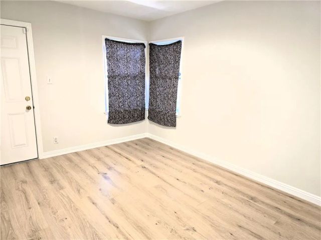 17840 Tarzana Street, Encino, CA 91316