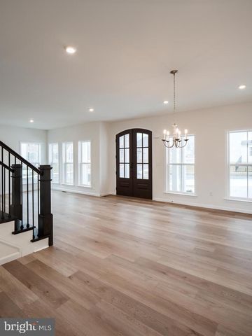 812 BUNNY LN, West Chester, PA 19382