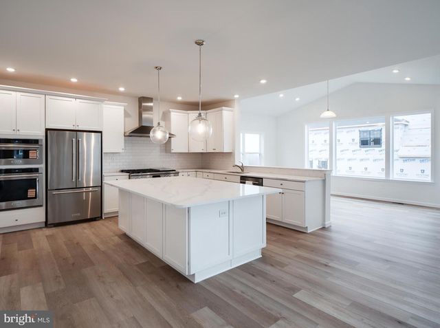 812 BUNNY LN, West Chester, PA 19382