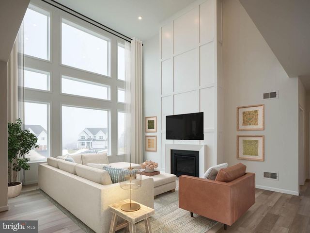 812 BUNNY LN, West Chester, PA 19382