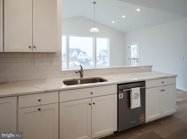 812 BUNNY LN, West Chester, PA 19382