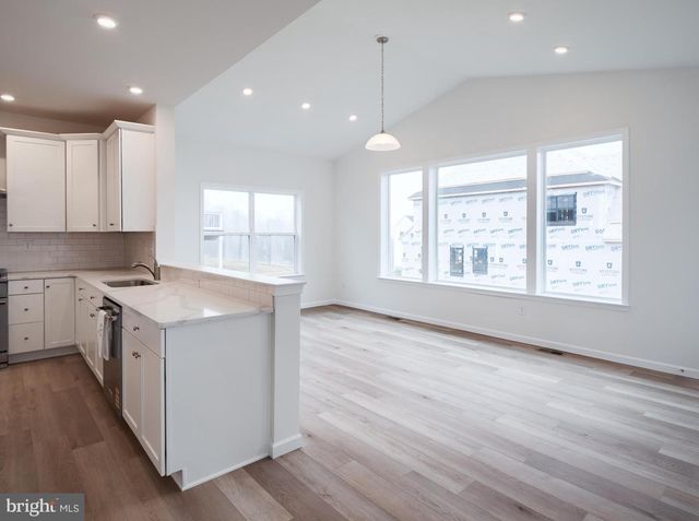 812 BUNNY LN, West Chester, PA 19382