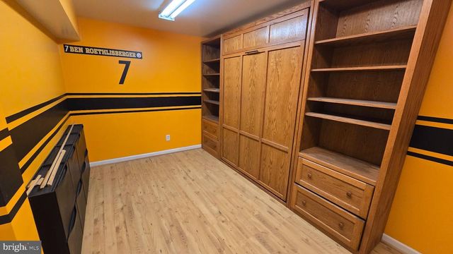 7044 ROGUE LN, Gainesville, VA 20155
