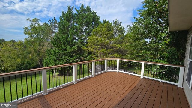 7044 ROGUE LN, Gainesville, VA 20155