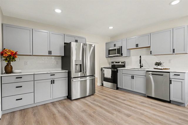 3039 Casper Street, Kalamazoo, MI 49048
