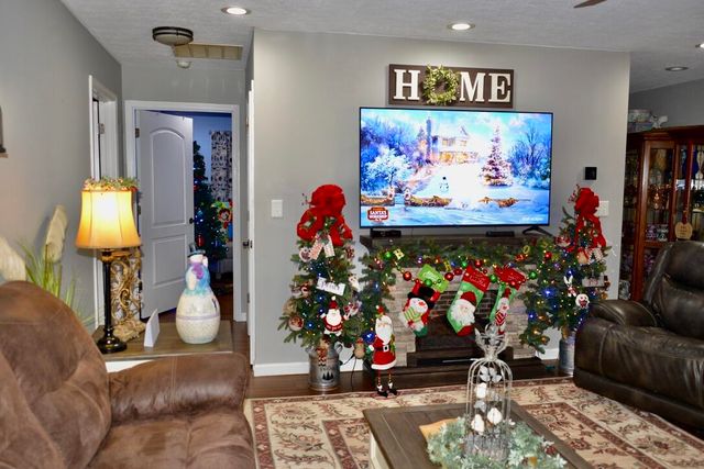 325 Sinks Road, Somerset, KY 42501