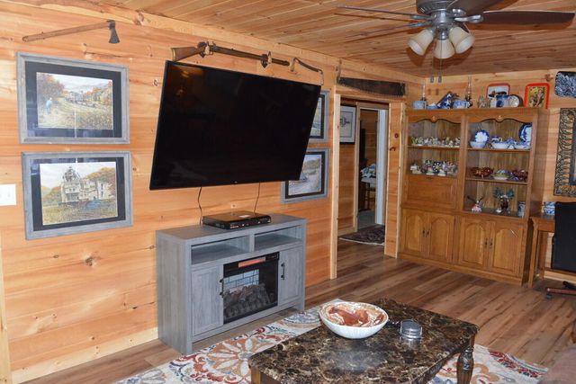 325 Sinks Road, Somerset, KY 42501