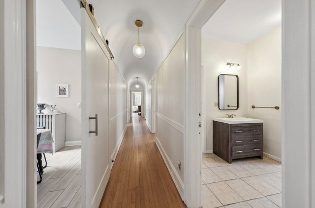 5054 S Woodlawn Avenue 3C, Chicago, IL 60615