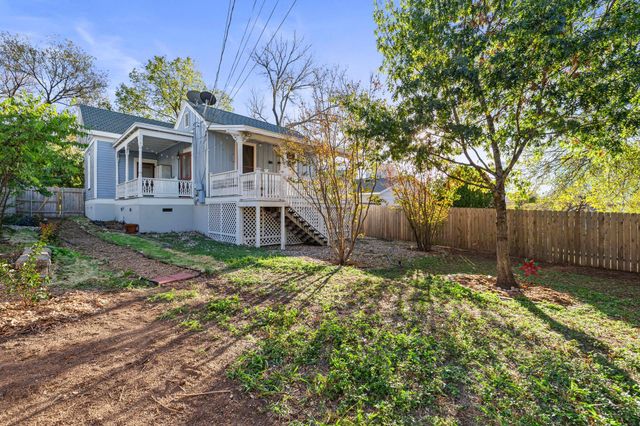 902 E 14th ST, Austin, TX 78702