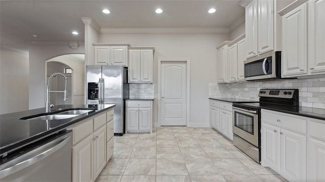 4200 SW Cornerstone Road, Bentonville, AR 72713