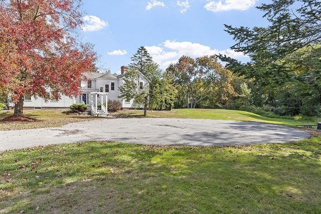 27 True Rd 2, Salisbury, MA 01952