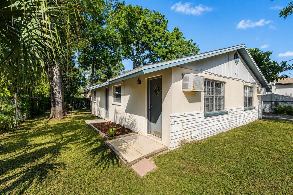 Image 1 of property listing at 9610 N 12TH STREET, Tampa, FL 33612