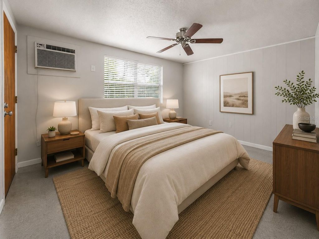 Image 11 of property listing at 9610 N 12TH STREET, Tampa, FL 33612