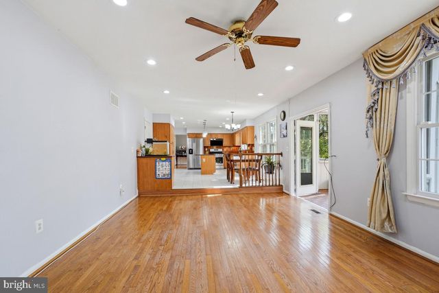 3006 WOODBERRY LN, Ellicott City, MD 21042