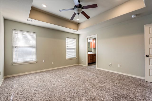 430 Trieste Drive, Centerton, AR 72719