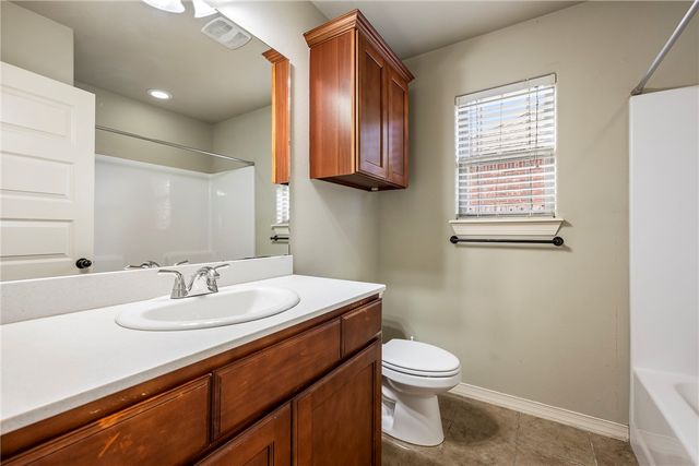 430 Trieste Drive, Centerton, AR 72719