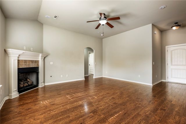 430 Trieste Drive, Centerton, AR 72719