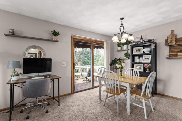 423 N Wright Road, Janesville, WI 53546