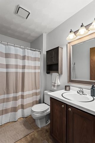 423 N Wright Road, Janesville, WI 53546