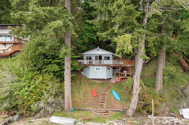415 E Herron Boulevard NW, Lakebay, WA 98349