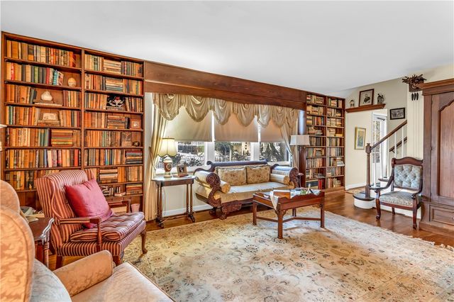 648 Charette Place, Sewickley, PA 15143