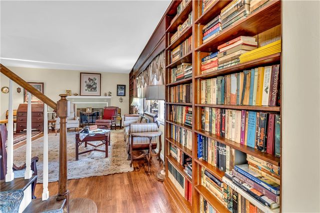 648 Charette Place, Sewickley, PA 15143