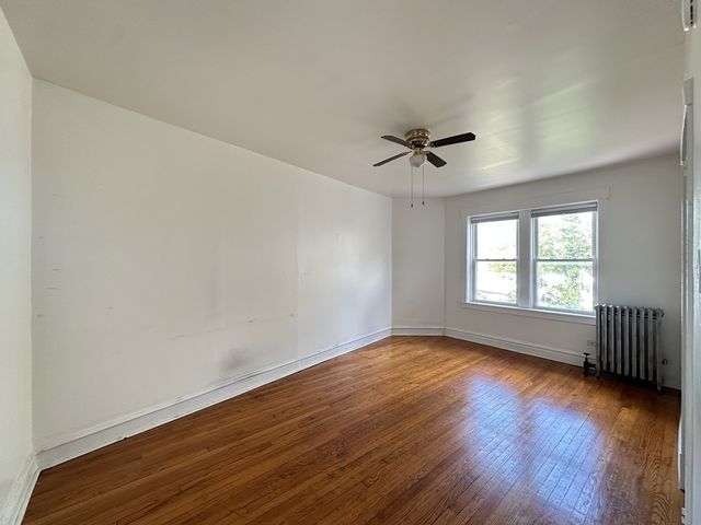 2432 N LINDEN Place 308, Chicago, IL 60647