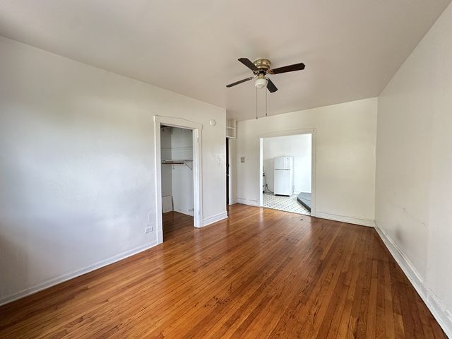 2432 N LINDEN Place 308, Chicago, IL 60647
