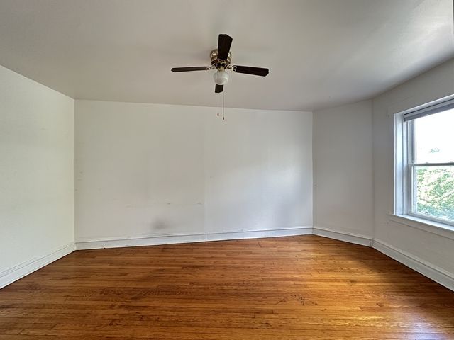 2432 N LINDEN Place 308, Chicago, IL 60647