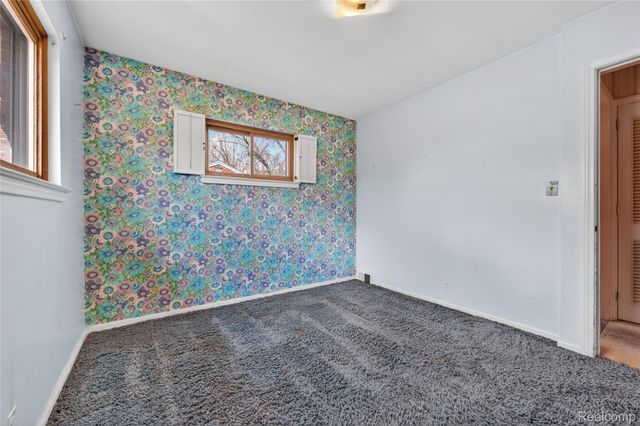 17198 Macarthur Street, Redford Charter Township, MI 48240