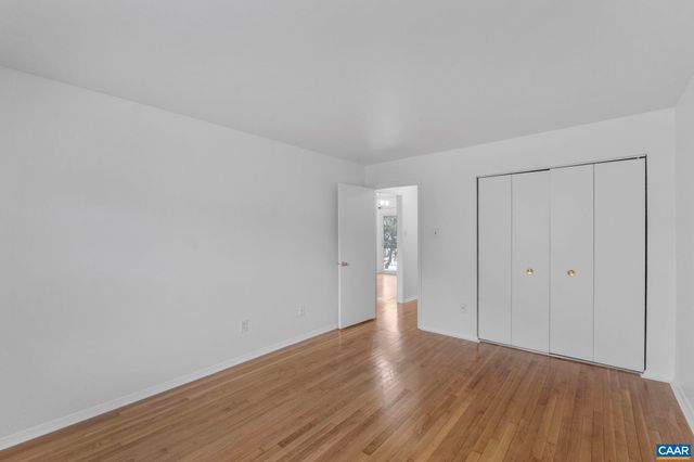 133 Hessian Hills Cir Apt 1, Charlottesville, VA 22901