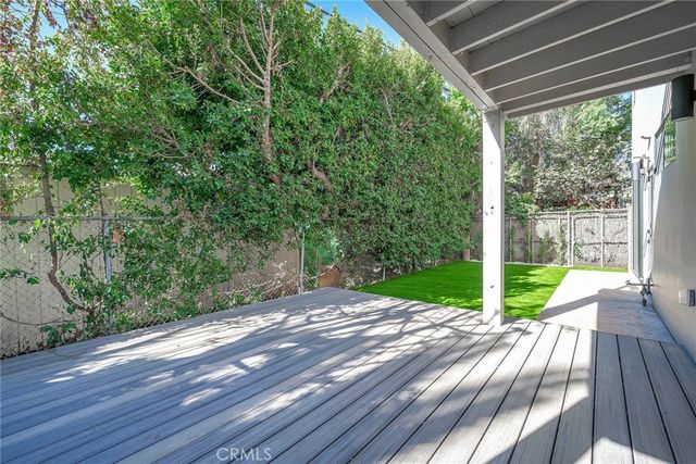 1531 Wellesley, Los Angeles, CA 90025