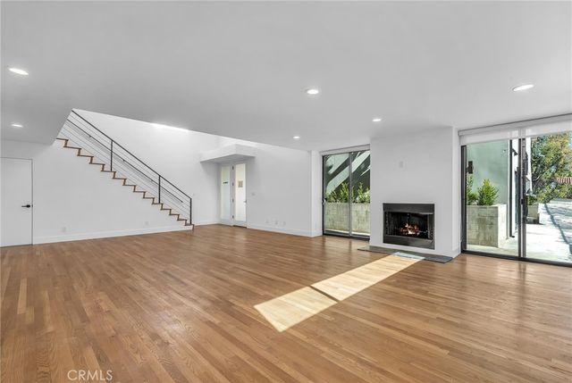 1531 Wellesley, Los Angeles, CA 90025
