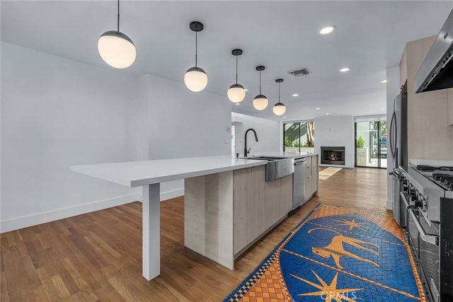 1531 Wellesley, Los Angeles, CA 90025