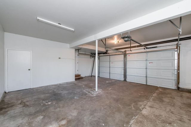 4154 W Mountain View Avenue, Caruthers, CA 93609