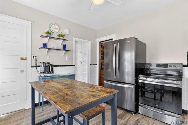 2215 Pierce Avenue, Niagara Falls, NY 14301