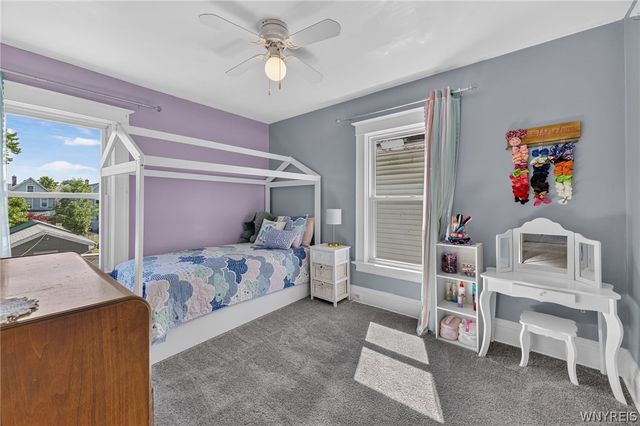 2215 Pierce Avenue, Niagara Falls, NY 14301